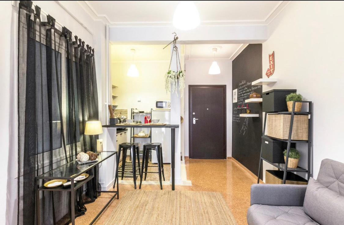 Luxuriously Central Studio In The Heart Of Афіни Екстер'єр фото
