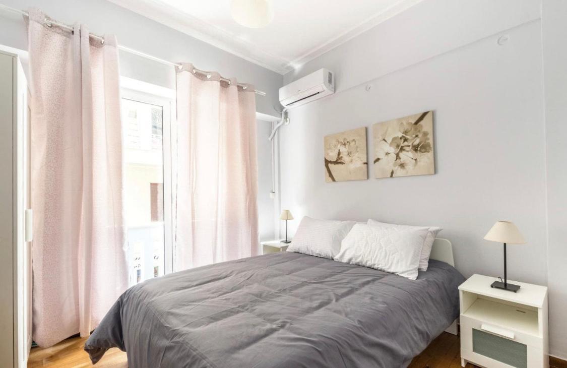 Luxuriously Central Studio In The Heart Of Афіни Екстер'єр фото